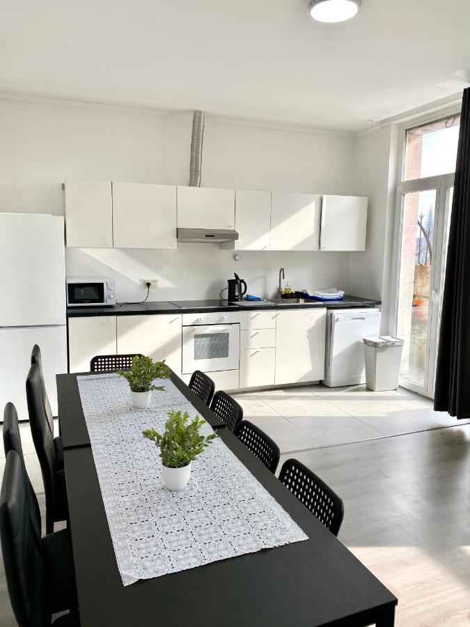 Apartments Plantin 3 Sleeping Rooms 2 Bathrooms. Antuérpia Exterior foto
