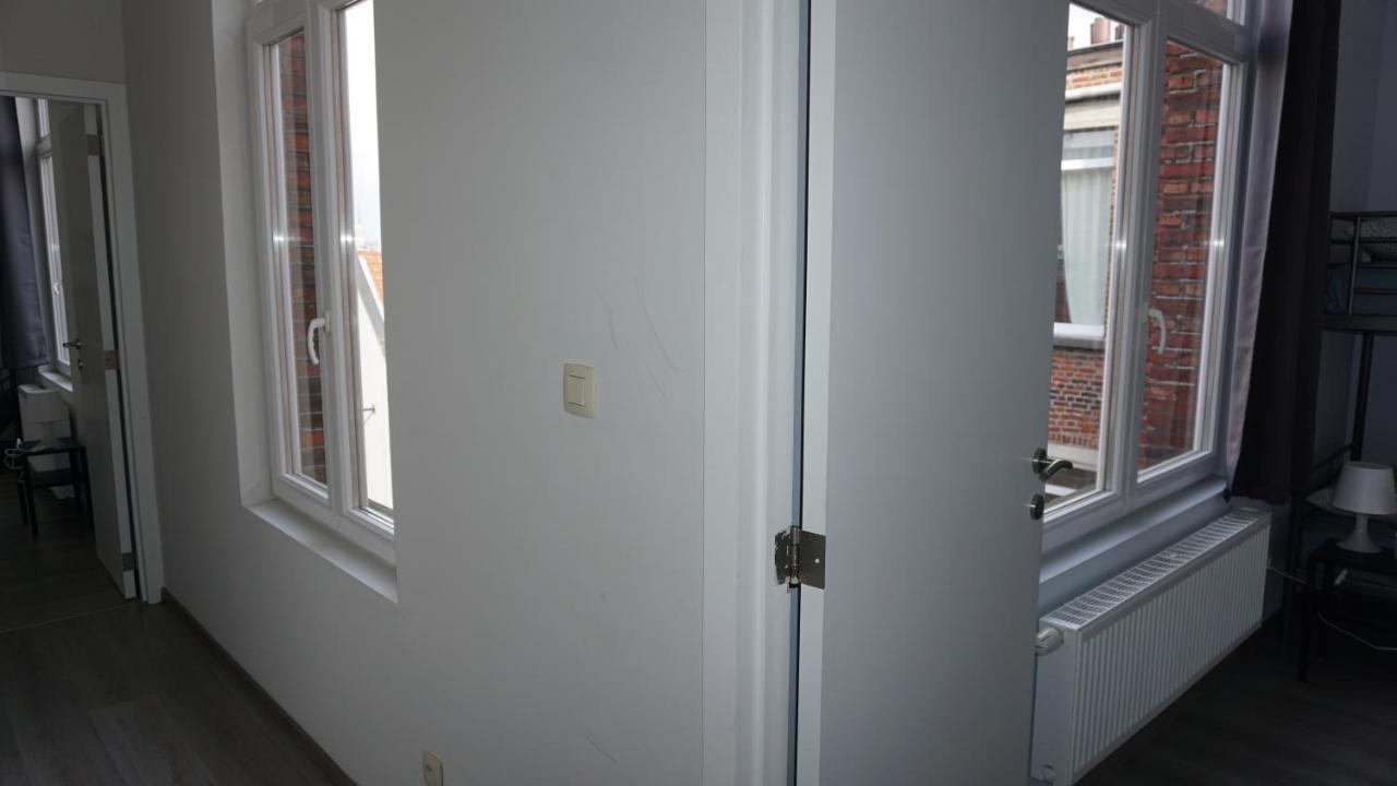 Apartments Plantin 3 Sleeping Rooms 2 Bathrooms. Antuérpia Exterior foto