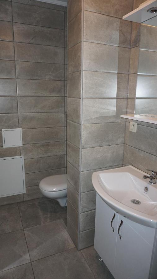 Apartments Plantin 3 Sleeping Rooms 2 Bathrooms. Antuérpia Exterior foto
